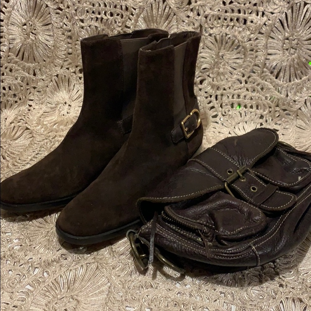 Lands End suede boots